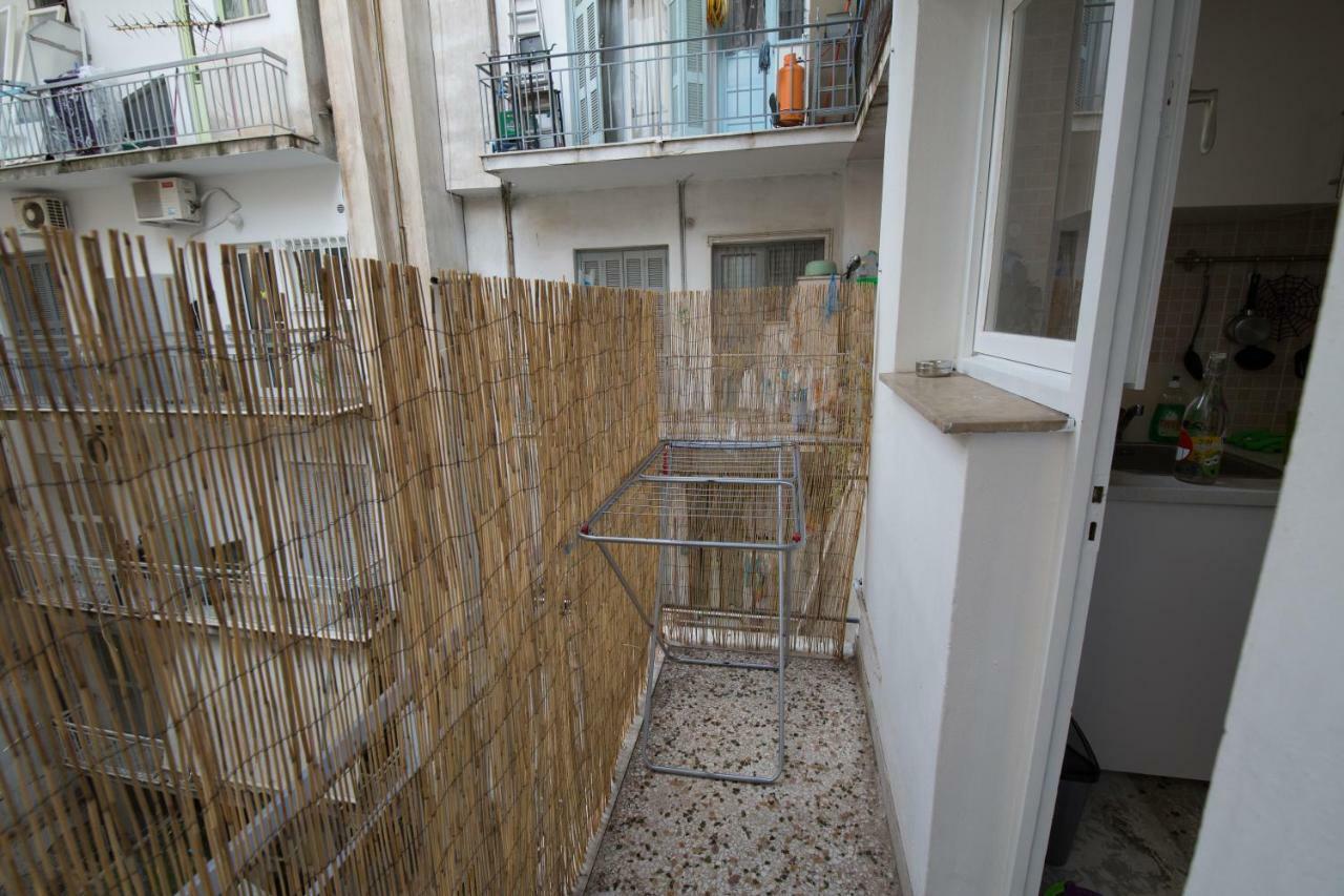 Appartamento Vip Greece Petros Atene Esterno foto